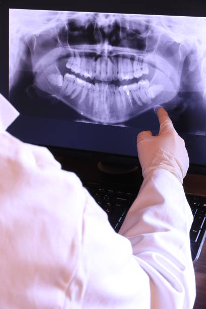 Best Orthodontic Emergency Dentist in Sylvan Lake, MI