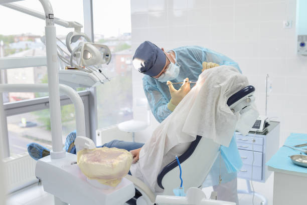 Best Holiday Emergency Dentist in Sylvan Lake, MI